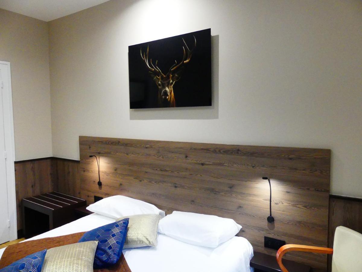 ג'רארדמר Logis Hotel Des Bains מראה חיצוני תמונה