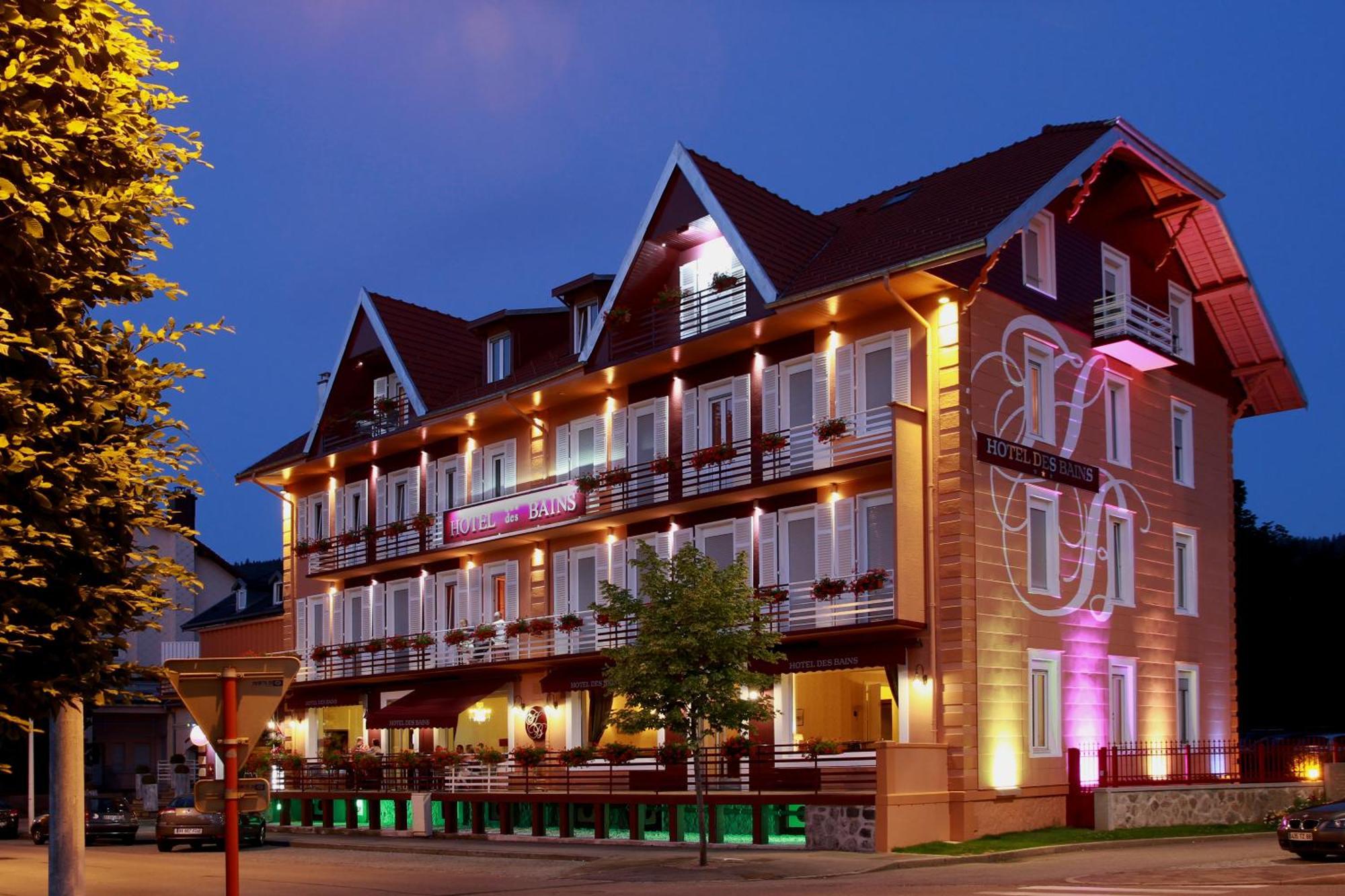 ג'רארדמר Logis Hotel Des Bains מראה חיצוני תמונה
