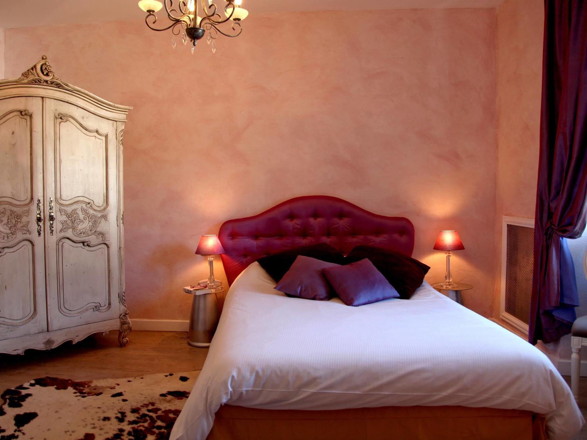 ג'רארדמר Logis Hotel Des Bains מראה חיצוני תמונה